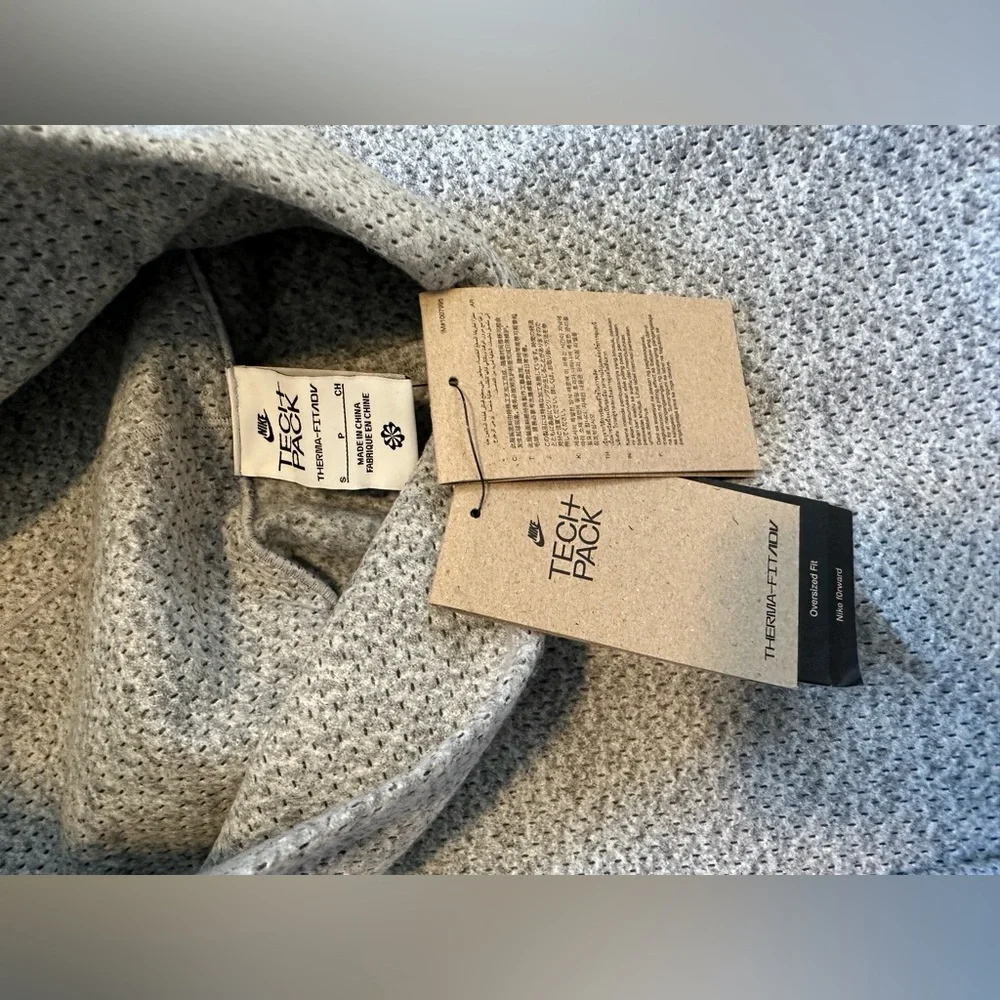 Nike Forward Hoodie Tech Pack Therma-Fit ADV Grey Men's Hoodie Size Small - Picture 7 of 10